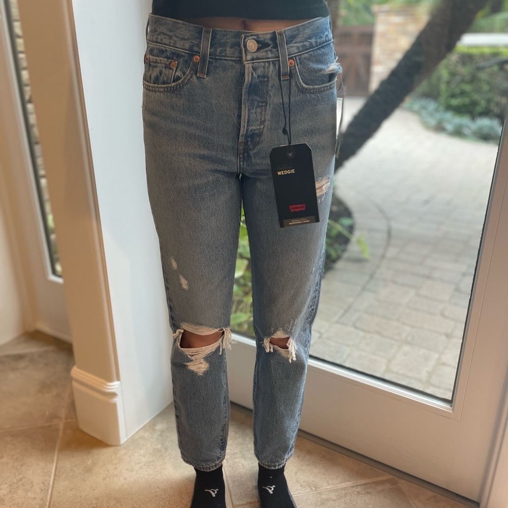 Levi’s wedgie